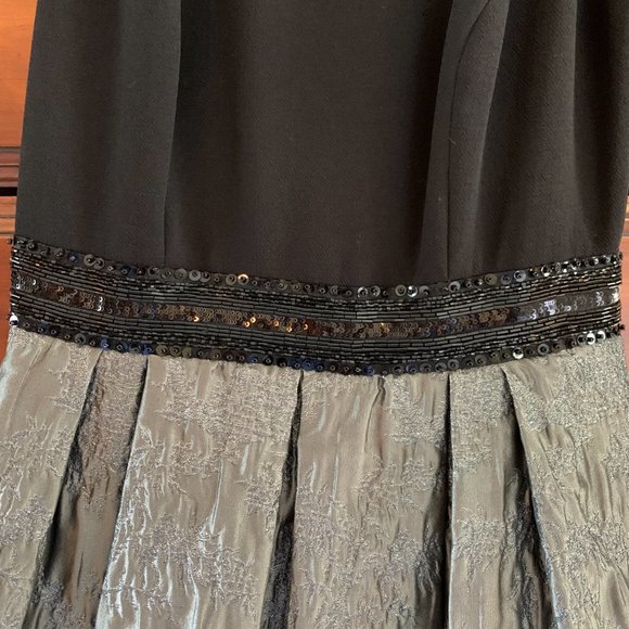 Carmen Marc Valvo party dress - Picture 3 of 7